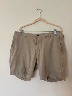 lululemon athletica Men's Hybrid Shorts in Beige
